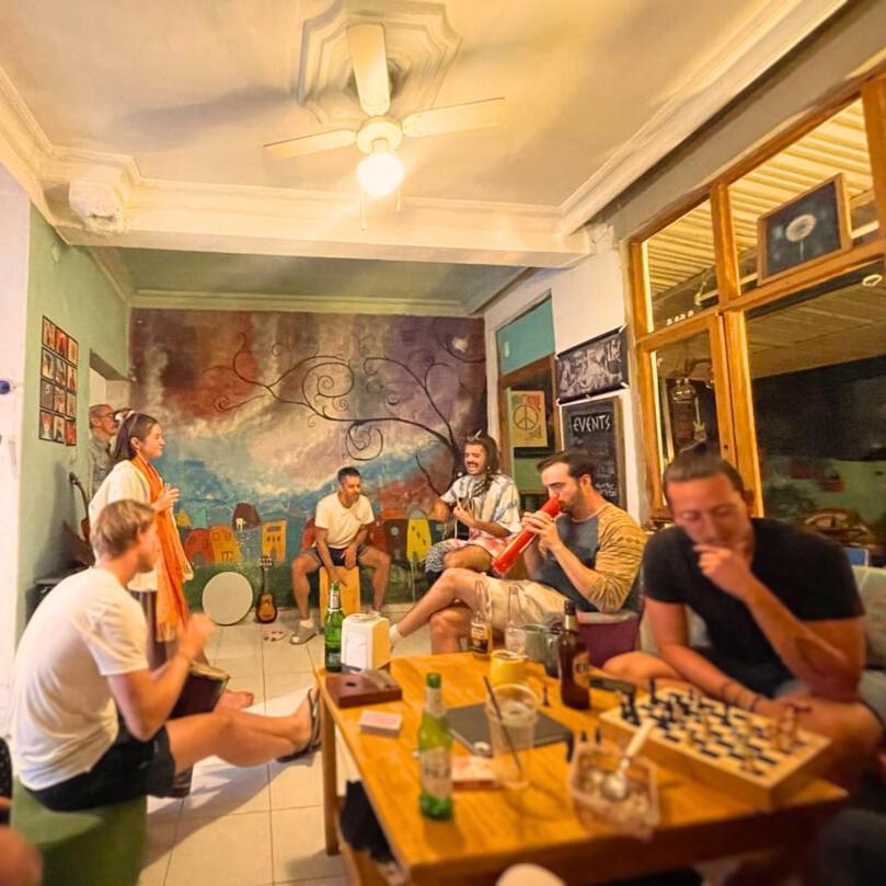Hostel Vague 安塔利亚 外观 照片